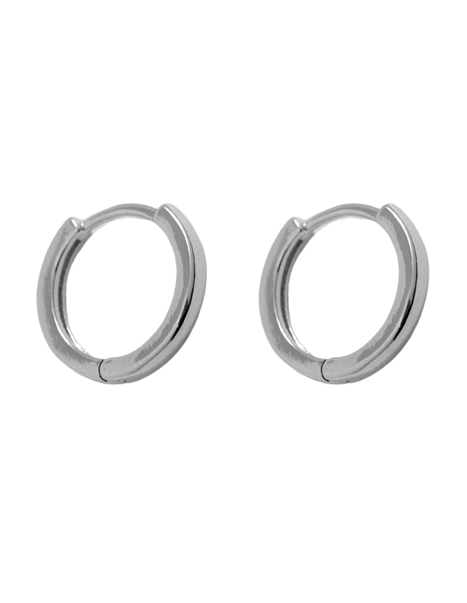 Set de aretes 18 K con acabado plateado 2