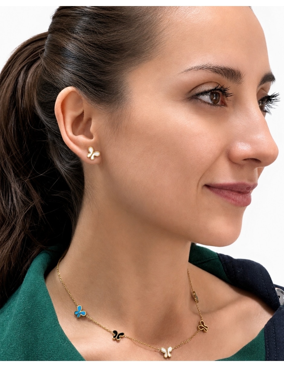 Aretes y collar de mariposa