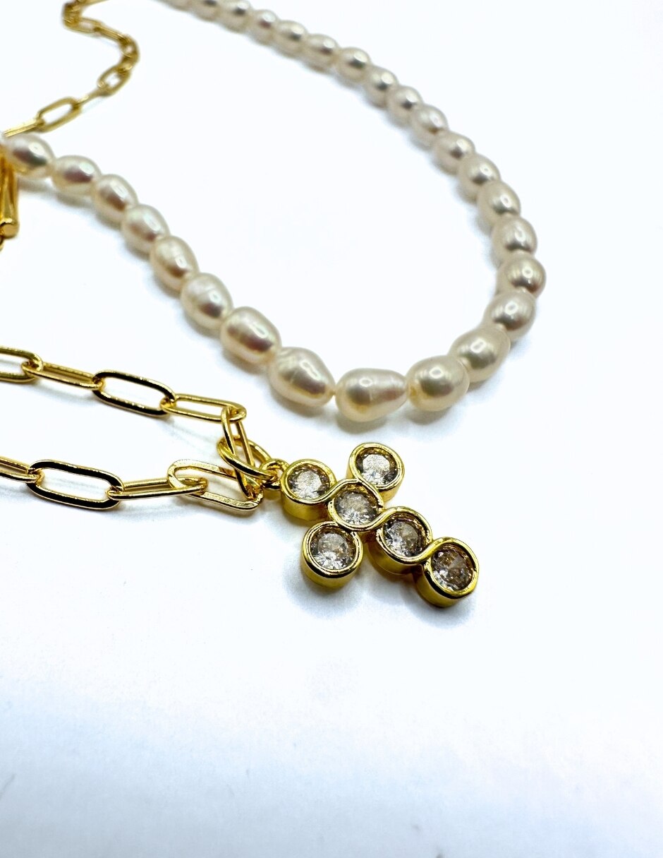 Collar de cruz 14 K 3
