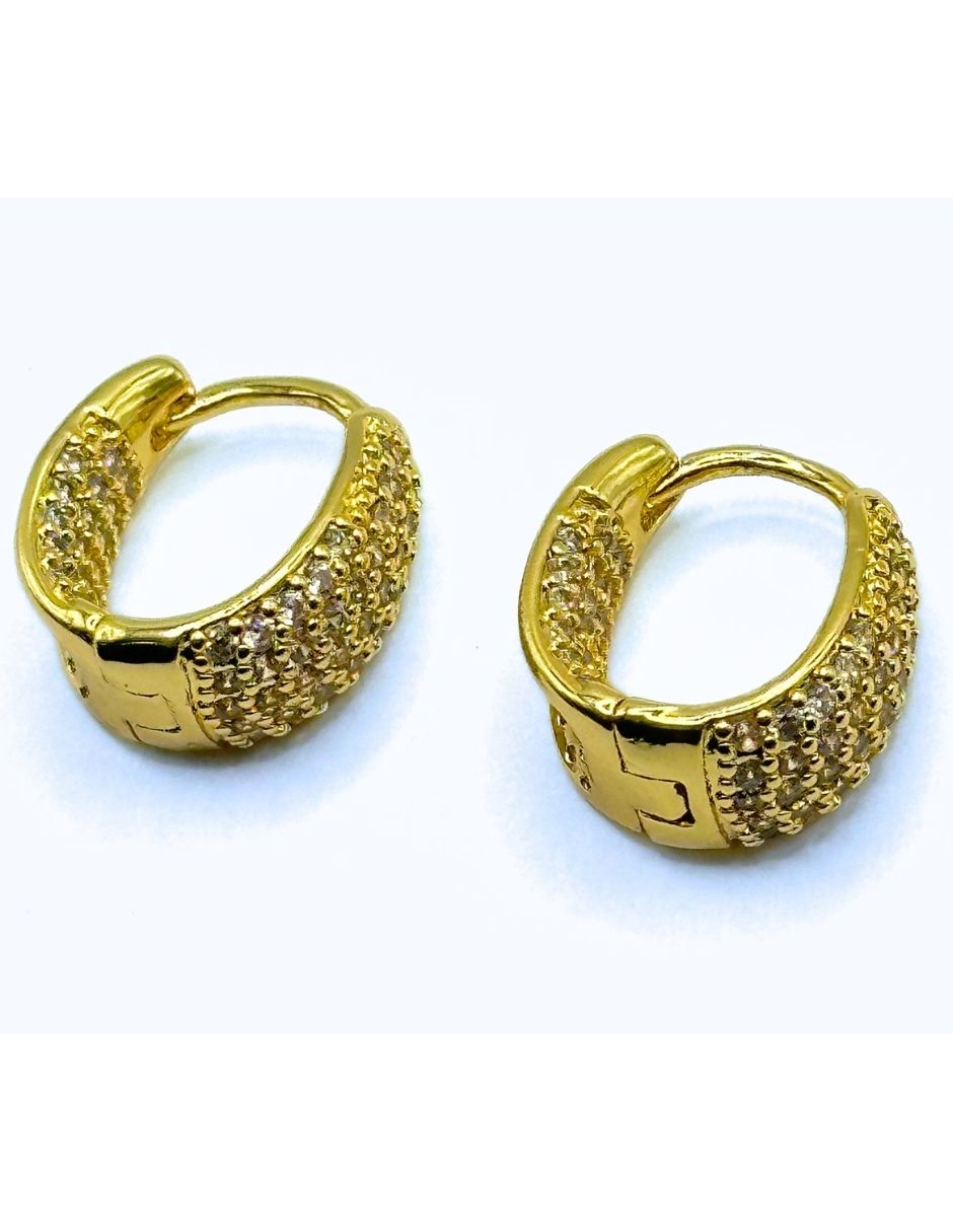 Aretes ovalados con acabado baño de oro 14 K 2