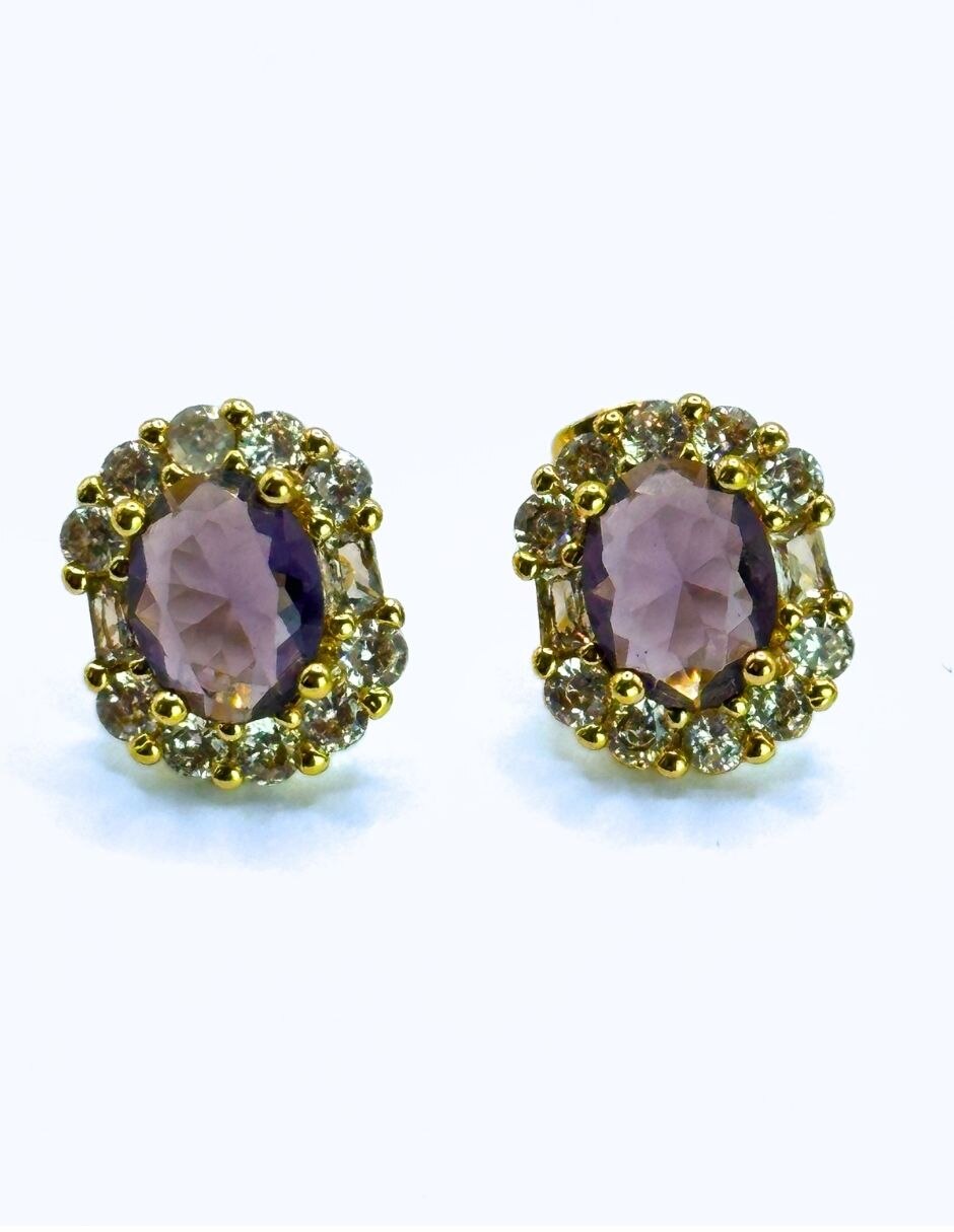 Aretes ovalados con acabado baño de oro 14 K
